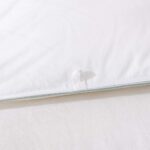 90% White Goose Down Comforter
